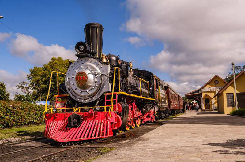 Leia mais sobre o artigo Passeio Trem Maria Fumaça + Almoço Incluso